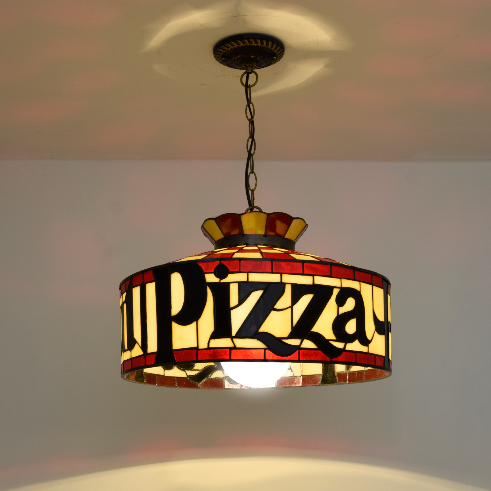 Pizza Hanging Tiffany Style Glass globe Lamp Retro UNIQUE Pizza  Classic restaurant decorative chandelier pendant lamp