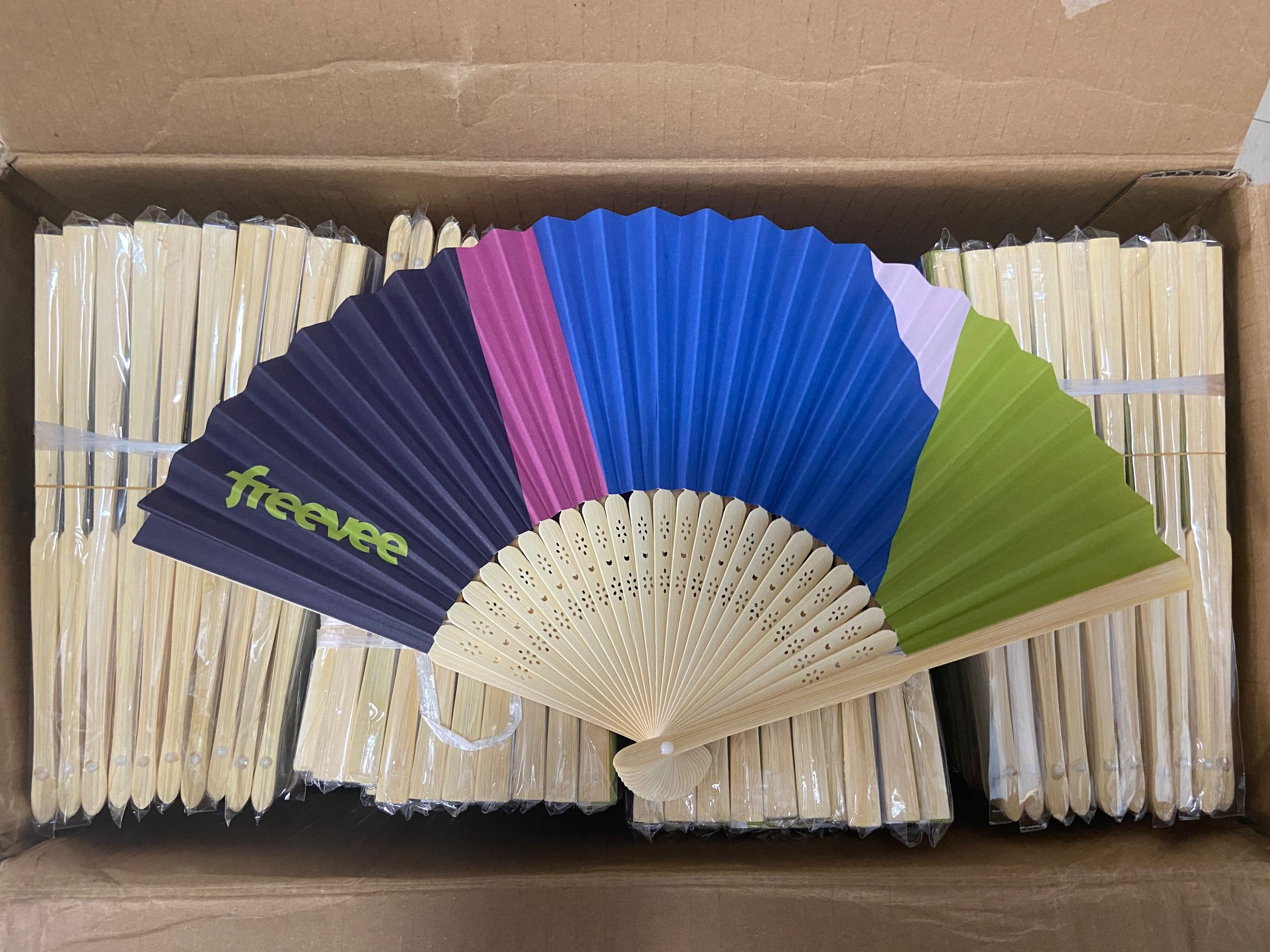 Customized Brand Promotional Gift Portable Hand Fan Printed Folding Logo Bamboo Paper Fabric Hand Fan