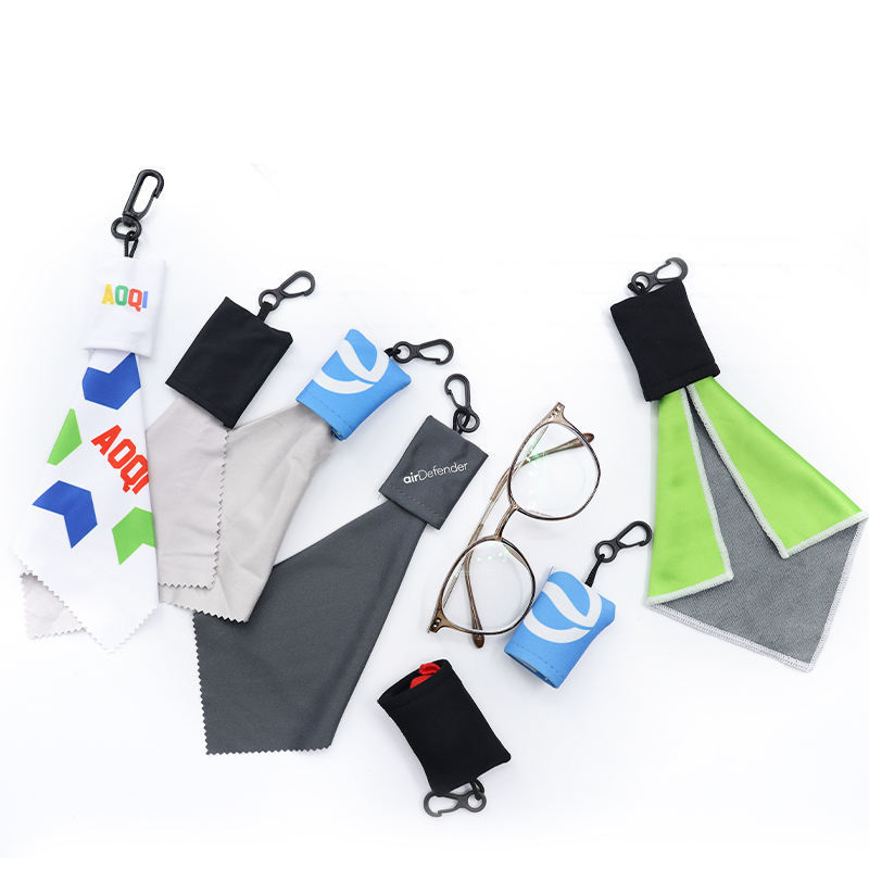 2024 Custom Print Color Fog Lens Microfiber Cleaning Cloth Glasses Lens Cleaning Cloth With Keychain Pouch