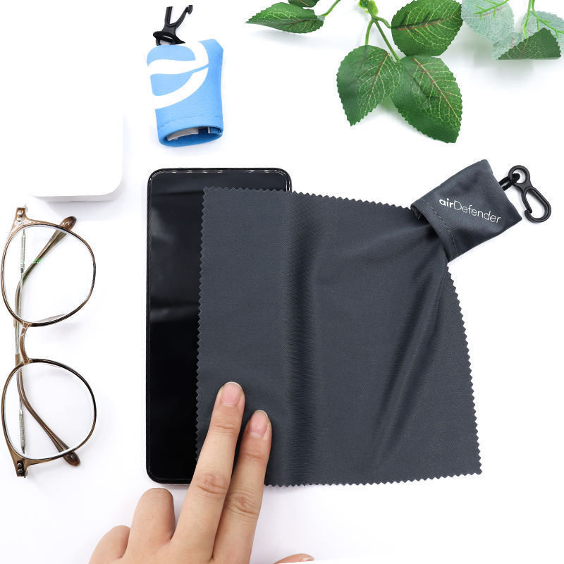 2024 Custom Print Color Fog Lens Microfiber Cleaning Cloth Glasses Lens Cleaning Cloth With Keychain Pouch