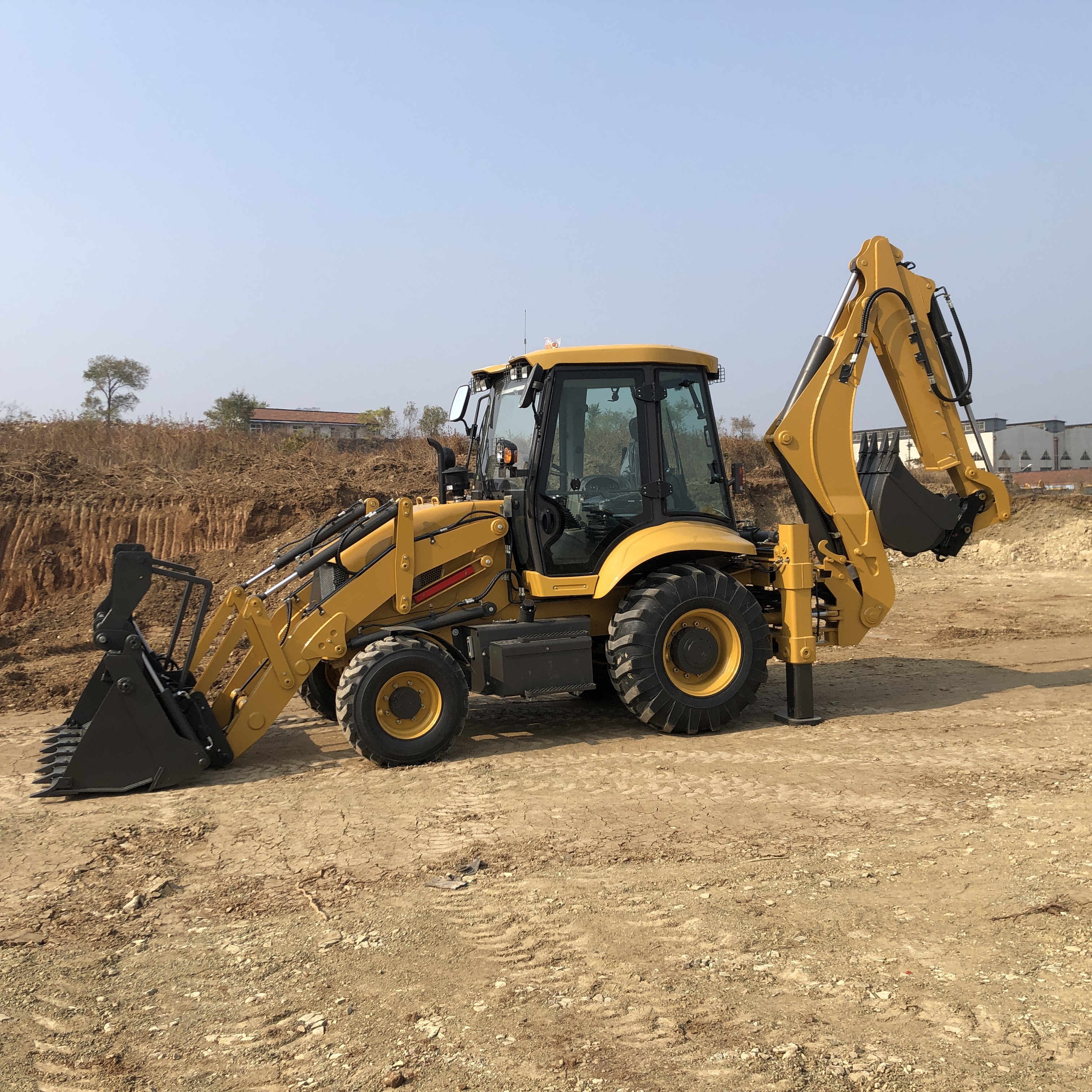 Backhoe wheel loader Eougem GEM388 2500kg excavating equipment tractor backhoe loader with front loader backhoe digger