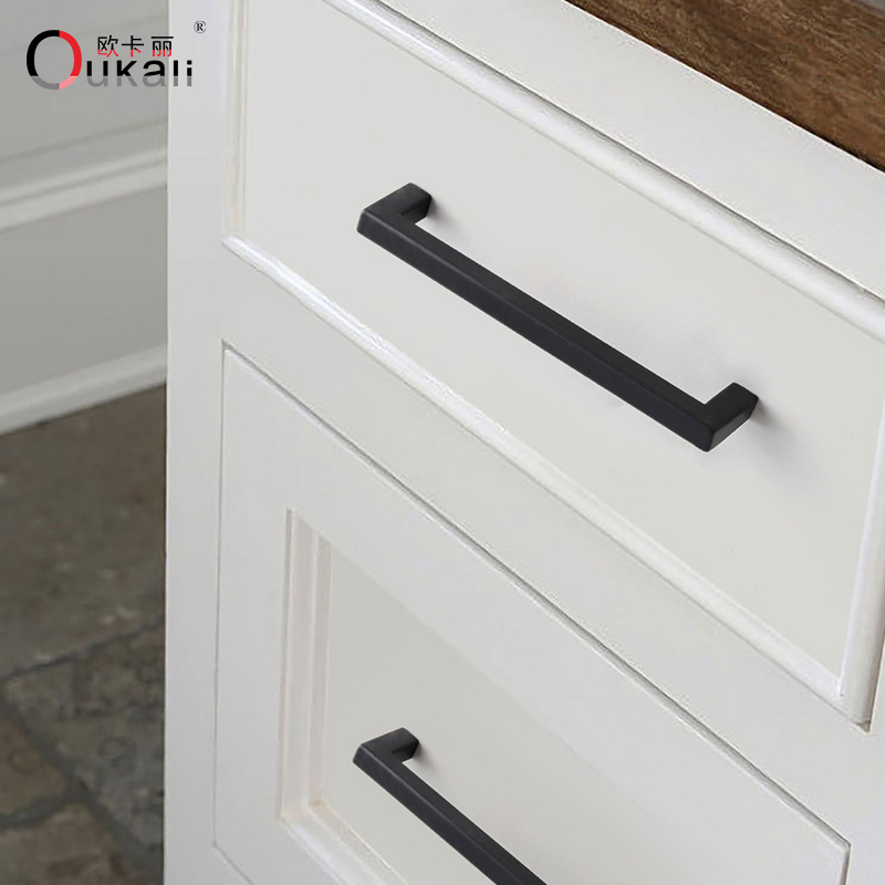 Oukali New Design Modern Aluminum Matt Black Furniture Hardware Kitchen Cabinet Handles Luxury Vintage  Handle For Bedroom