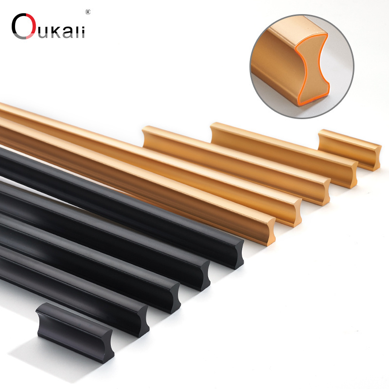 Oukali High Quality Aluminum Luxury Modern Matt Black Gold Kitchen Cabinet Hardware Furniture Handle