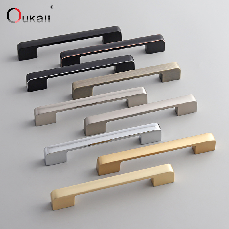 Oukali Hot Sale Modern Zinc Furniture Dresser Pulls Drawer Brushed Brass Kitchen Door Drawer Handle Vintage Bedroom Handles