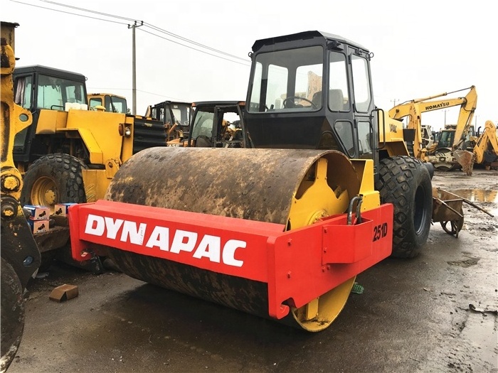 Tons CA301D Compactor Used CA 251D dynapac CA301D ca602/second hand ca30d ca25d road roller Dynapac CA30 CA251 CA25 in Shanghai