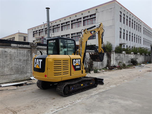 cheap high quality but low price excavator digger Used CAT 306 CAT 306E2 306D 306E 308C mini excavadora