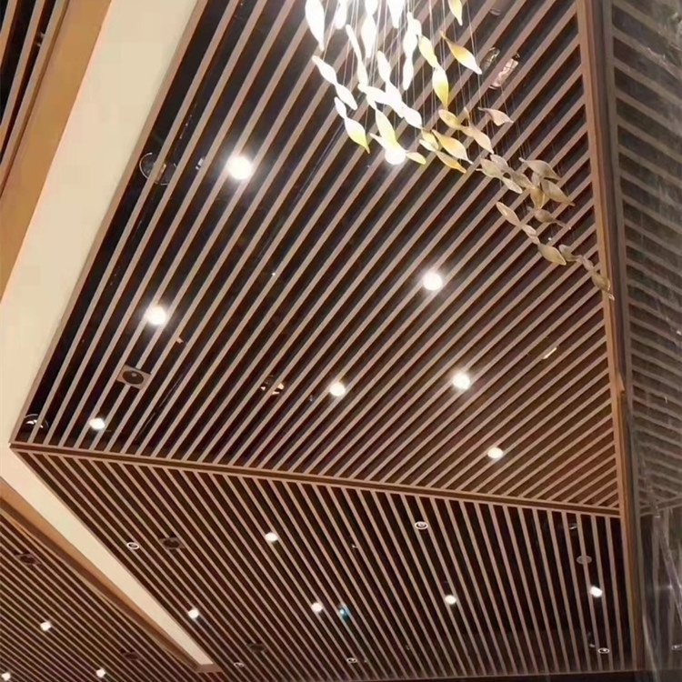 Linear Ceiling Manufacturer decorative modern design metal strip baffle suspended aluminum ceiling