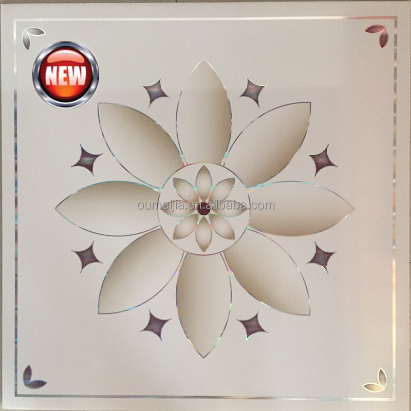 Faux Wood Wooden Design, Flower Design Pvc Ceiling And Wall Panels Plastic Wall