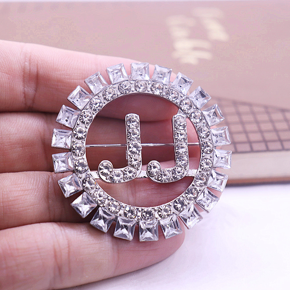 Exquisite Chic Design Jack And Jill Of America Symbol High Quality Baguette Diamond Inlaid Dainty JJ Letter Hollow Brooch