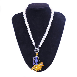 Luxury Pearl Rhinestone Crystal Chain Greek Zeta Phi Beta Sigma Gamma Rho DST Dance Lady Pendant Sorority Necklace