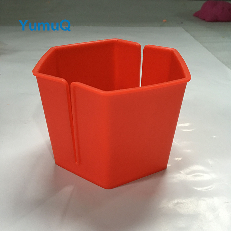 YumuQ Customized Color Plastic Christmas Winter Hexagon Snow Brick Model Toy For Kids Winter Fun