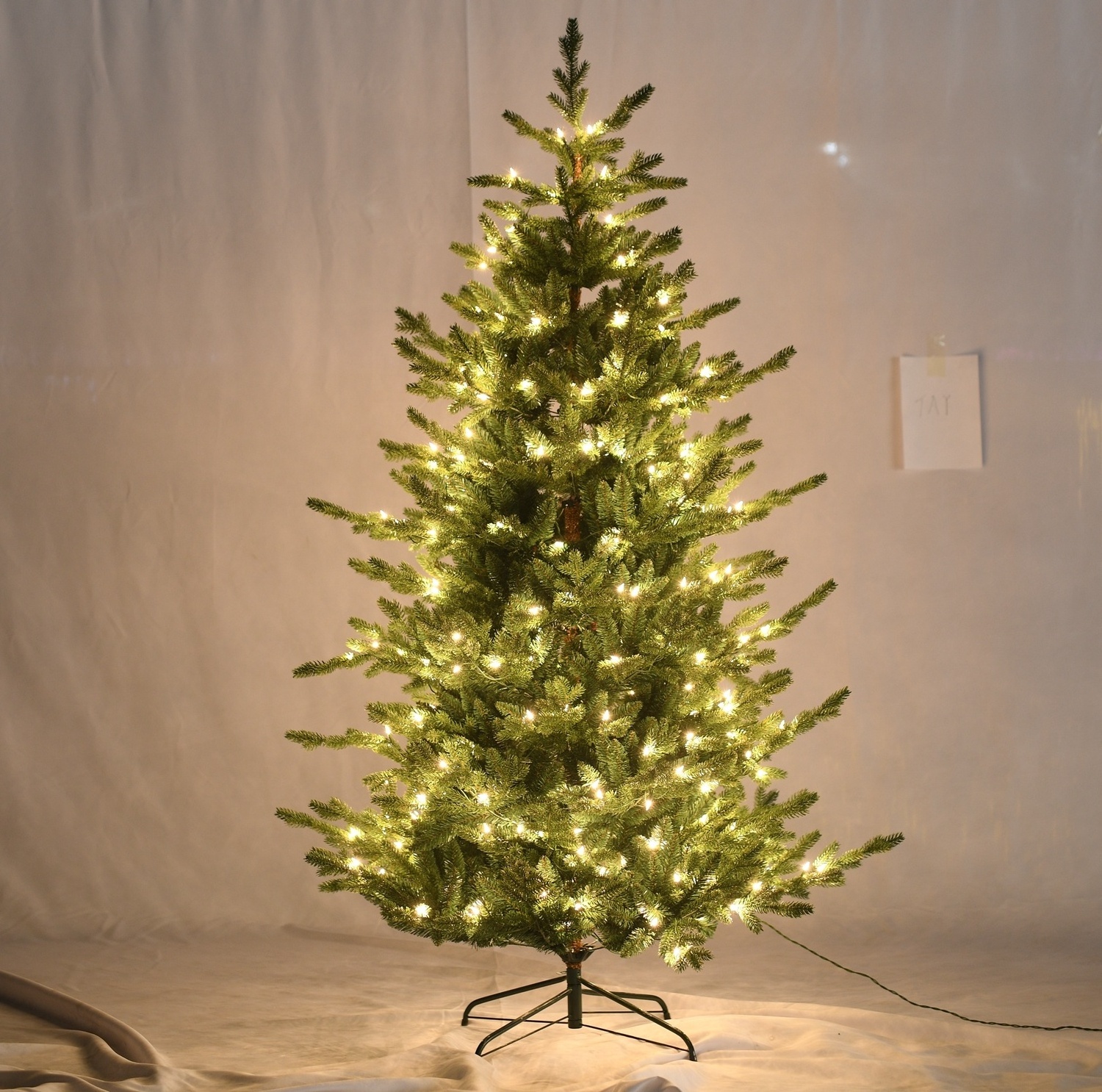 Ourwarm Christmas Party Decorations Supplier Giant Outdoor&Indoor 7Ft Christmas Tree Artificial Slim