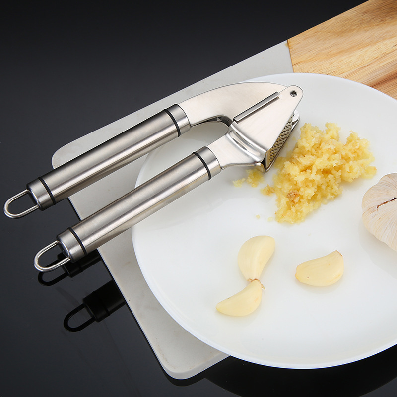 Hot sale kitchen gadgets stainless steel tools hand press garlic squeezers crusher ginger squeezer