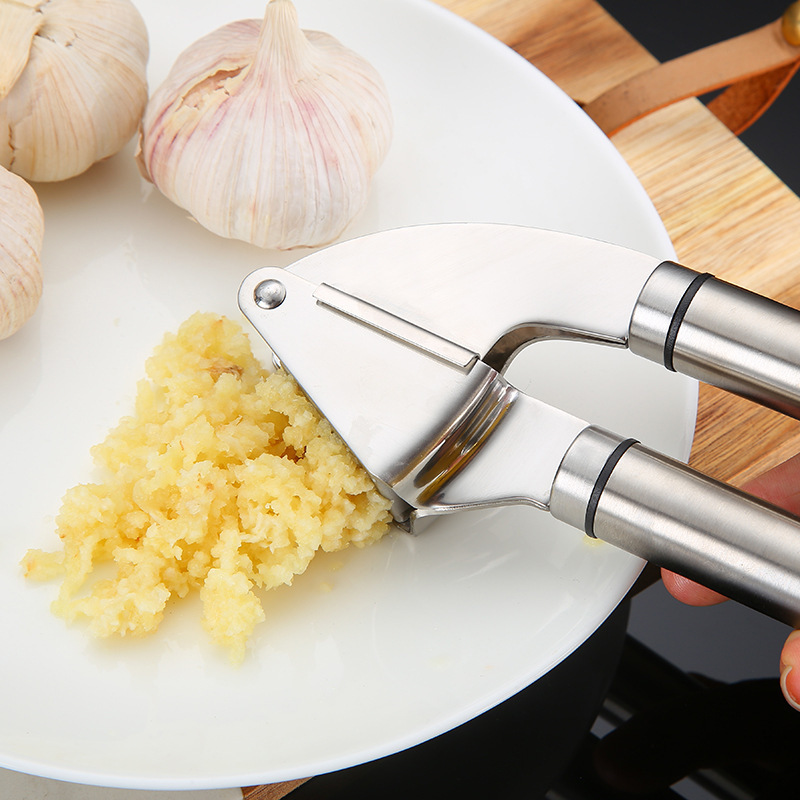 Hot sale kitchen gadgets stainless steel tools hand press garlic squeezers crusher ginger squeezer