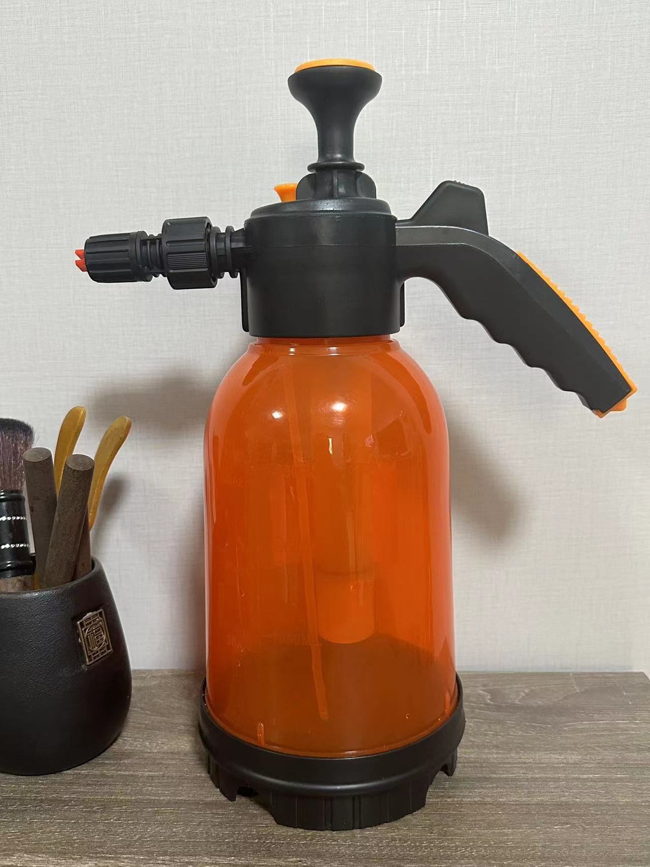 Factory Car Pressure Washer 2L Orange Manual Snow Foam Pump Sprayer