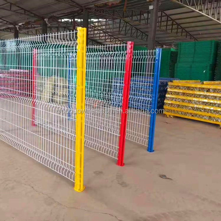 Coated Welded Temporary Wire Mesh Fence Panels Factory Selling Welded Eco Friendly Outdoor Metal Fencing, Trellis & Gates 1-50m