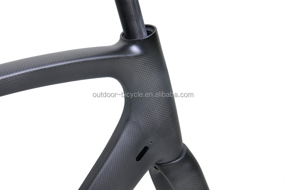 Baolijia New full inside cable carbon fiber road frame&fork&seatpost of FM098 aero carbon frame road