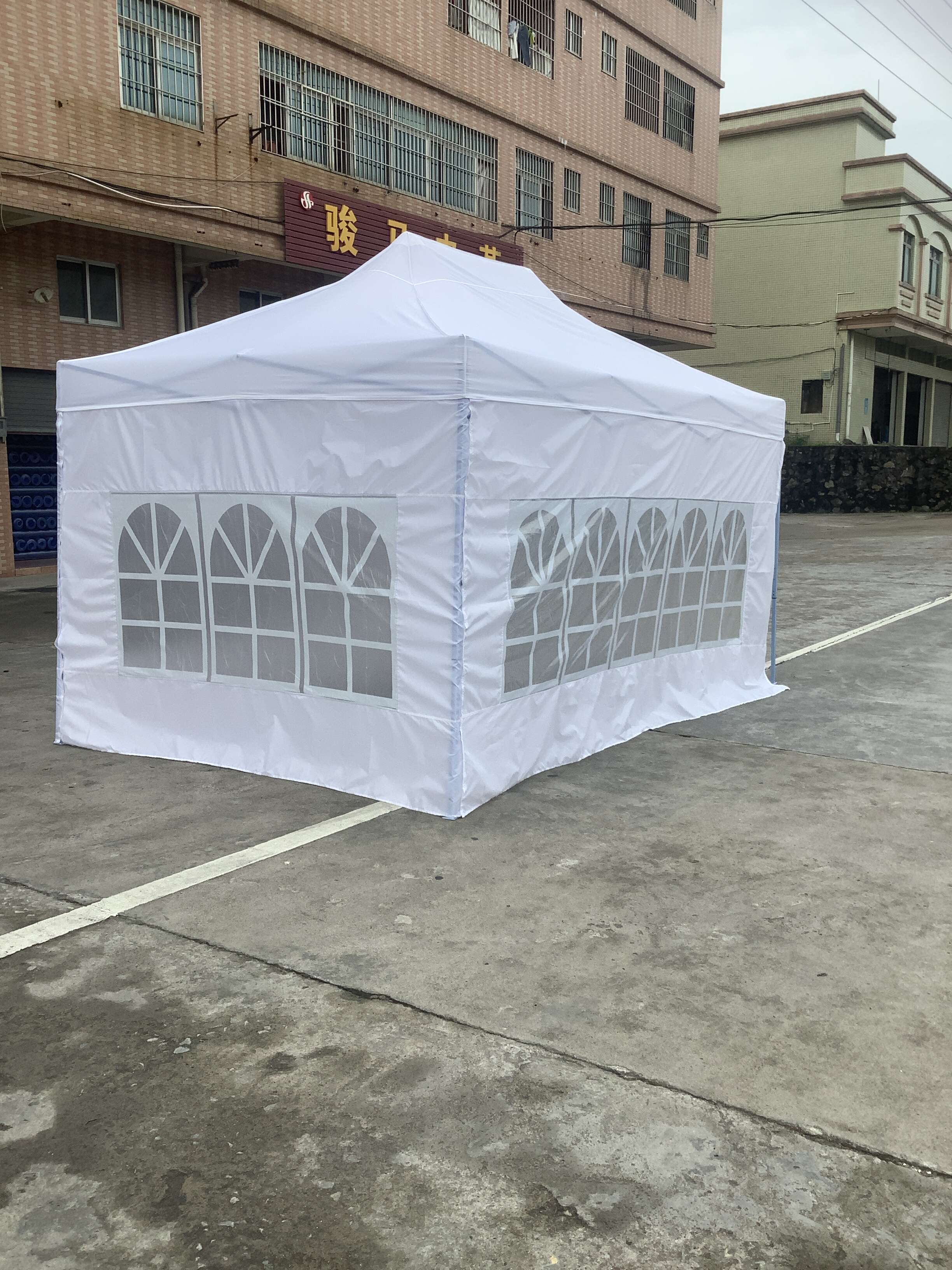 High Quality 3X3m 3X4.5m Spring Steel Wire Pop Up Tent Folding Canopy Tent With Side Walls