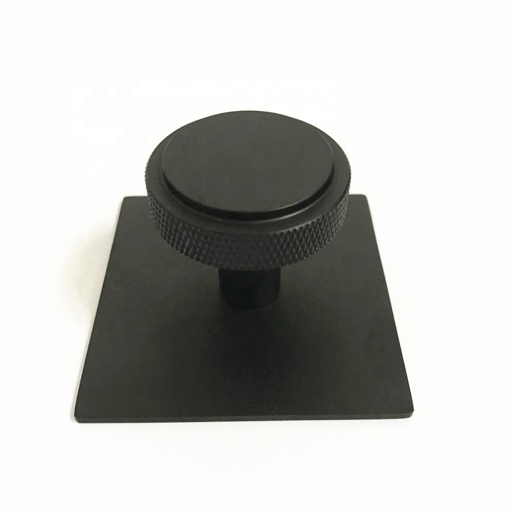 Black and Brass Finishing Zinc Alloy Wardrobe Cabinet Door Round Handle and Knob With One Plate