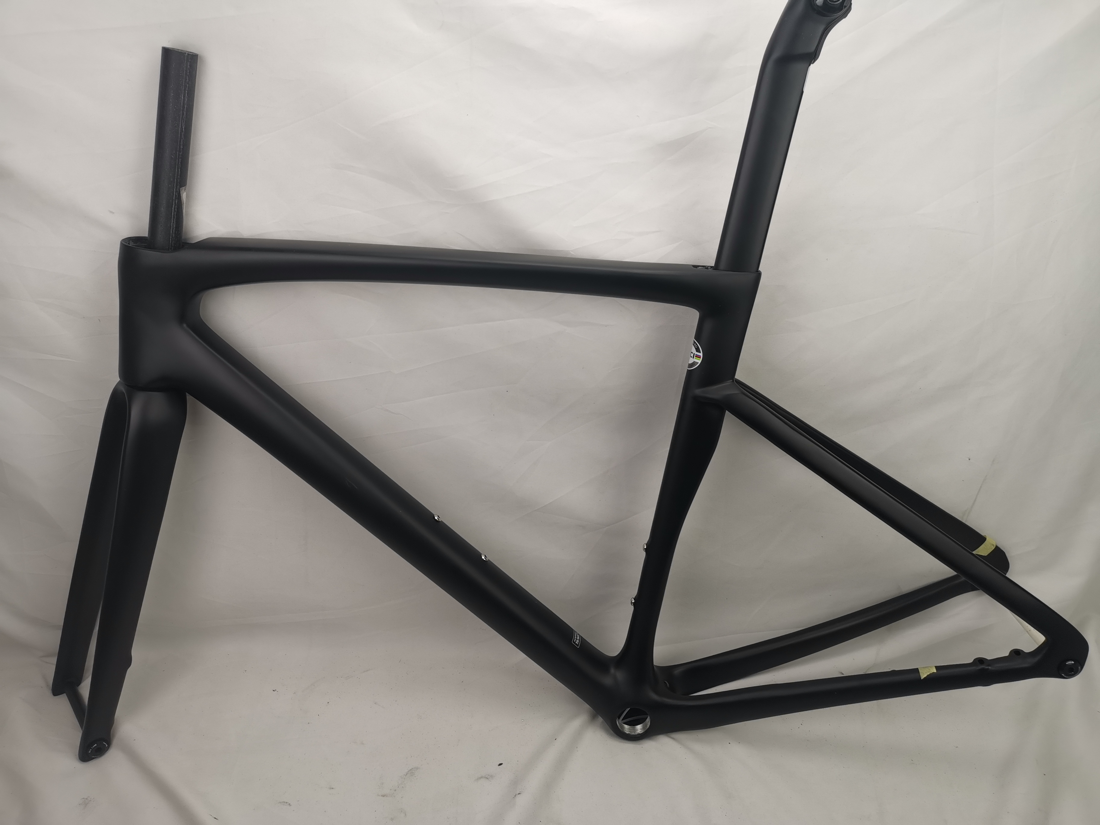 Road bike TFSL-7 carbon frame clean routing threaded BSA 700C carbon road bicycle frames thru axle 100*12 142*12mm