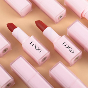 Hot Selling Private Label Long Lasting Smooth Vegan Cosmetic Waterproof Matte Lipstick In Your Own Logo