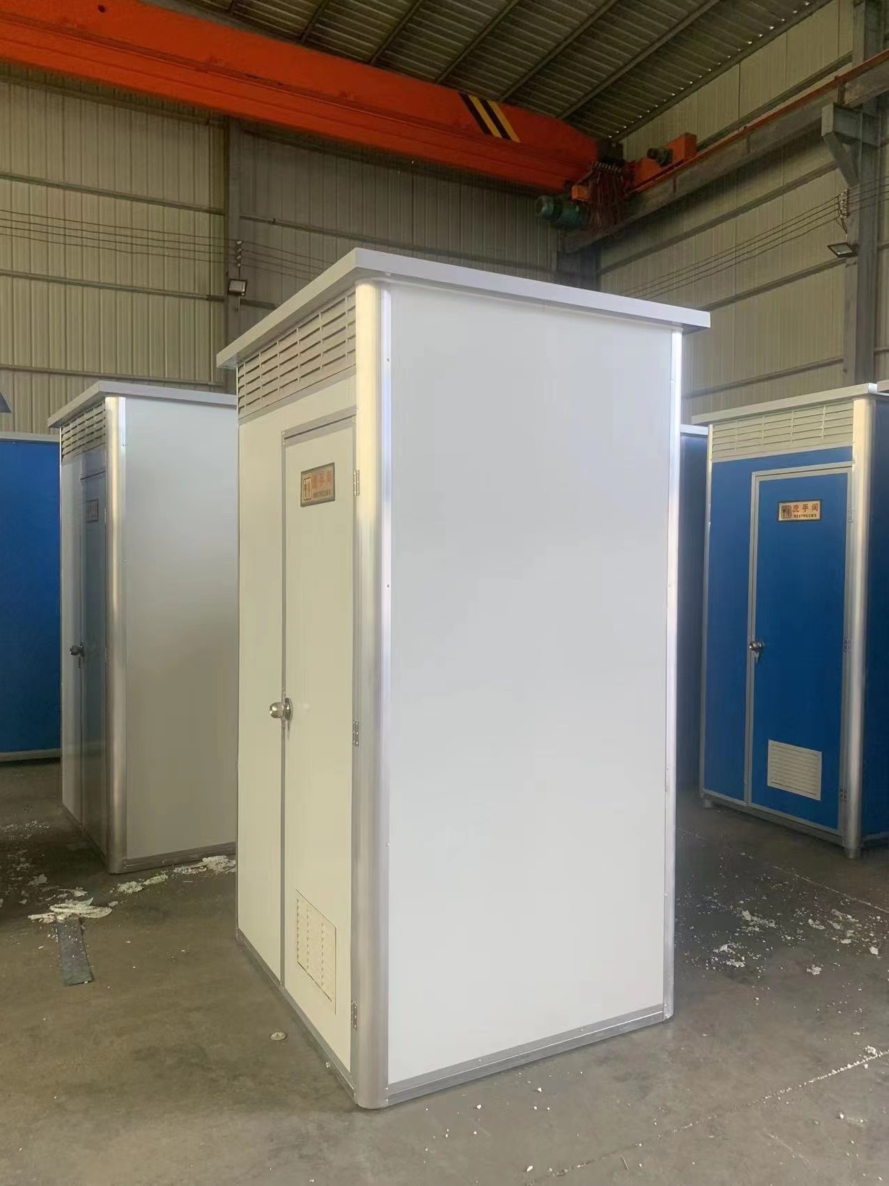 Independent Outdoor Mobile Container toilets Domestic pragmatic durable Portable Public  toilets shower bathroom cabin for sale