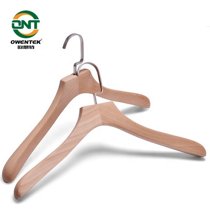 Deluxe cedar suit hangers, luxury wooden hangers, wooden suit hanger Clothing store displays luxury custom wooden hangers