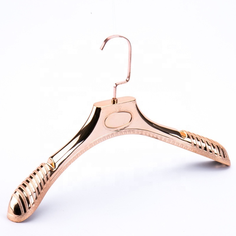 Plastic Custom Clothes Hangers with Gold Chrome Plated Steel Hooks