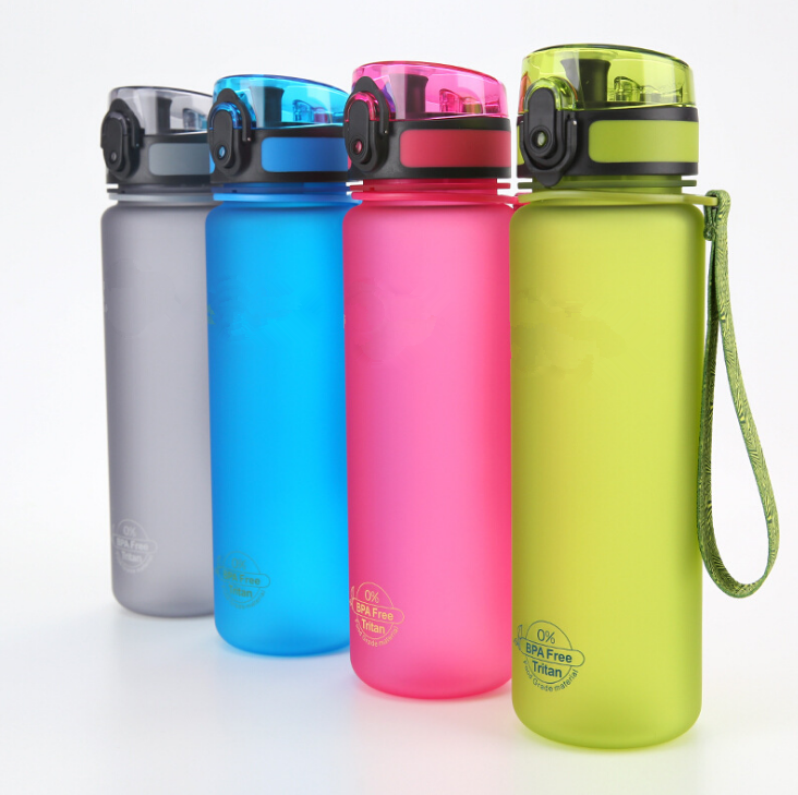 BPA Free Tritan plastic water bottle with high quality