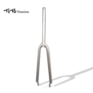 TiTo Gr9 Titanium Alloy Bicycle Spare Parts and Accessories Rigid Fork Titanium Roadbike Front Fork for MTB and Gravel Bike