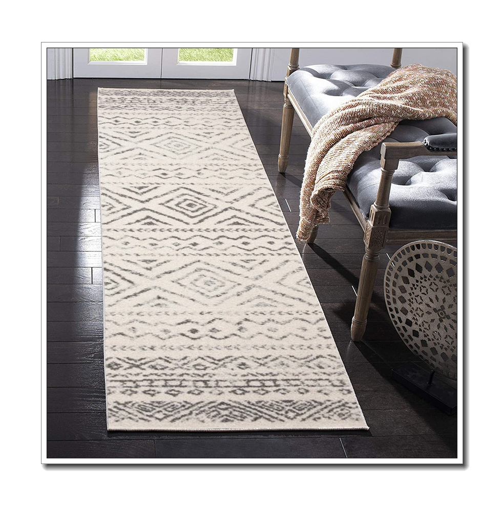 High quality and hot sale Washable living room Floor mat anti slip soft center Hallway Carpets Area Runner Rug