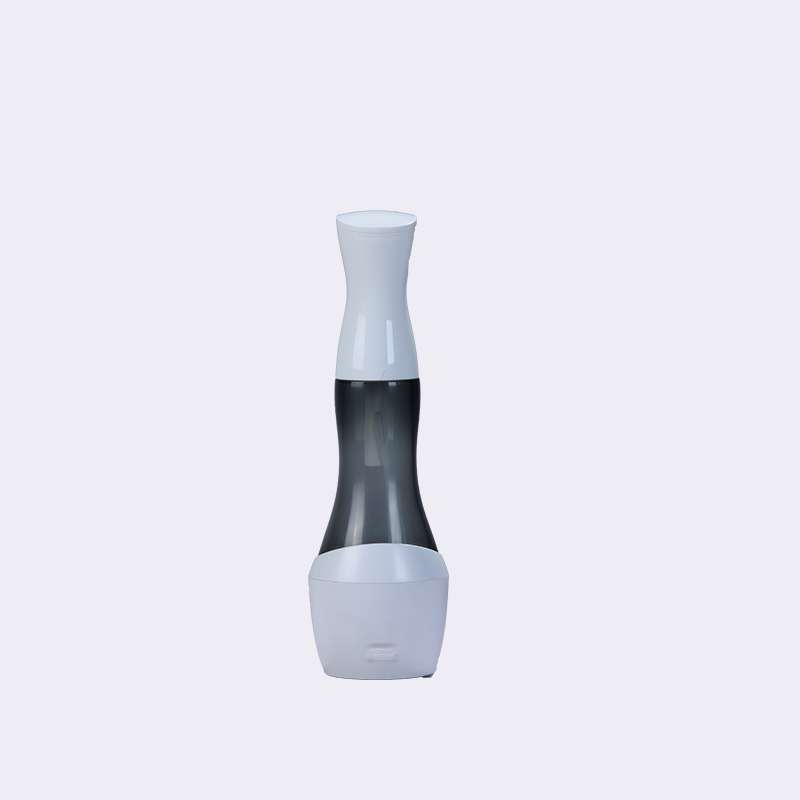 portable bottle car disinfector sterilizer air disinfection poly-electrolyte ozone generator spray o3 water purifier