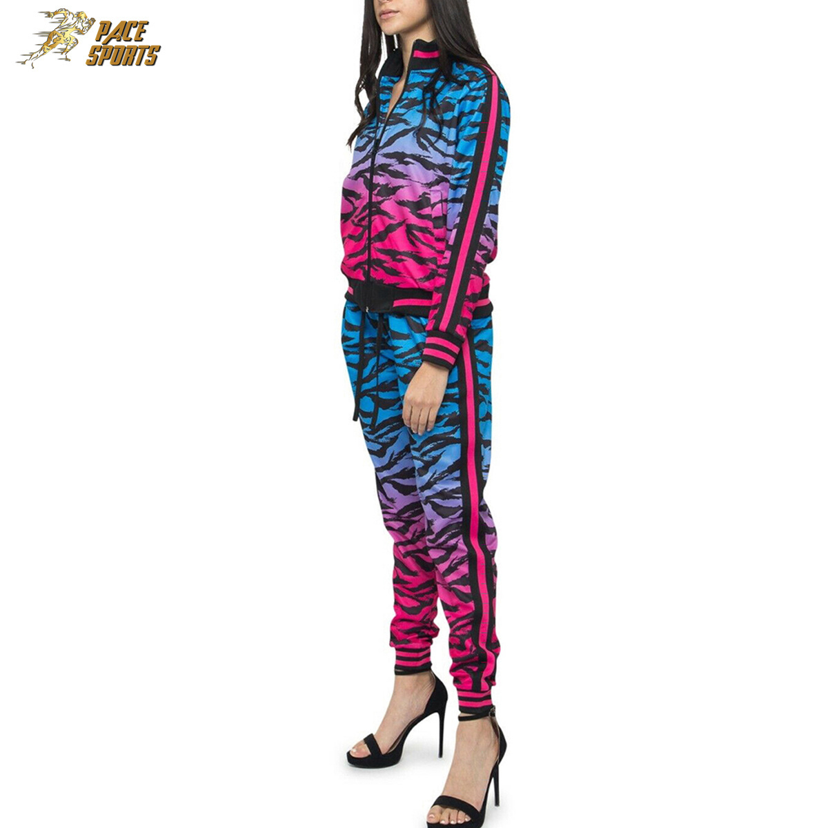 Customized Women Tracksuit Custom Made Women Jogging Suit Made in Pakistan Sublimation Women Tracksuits