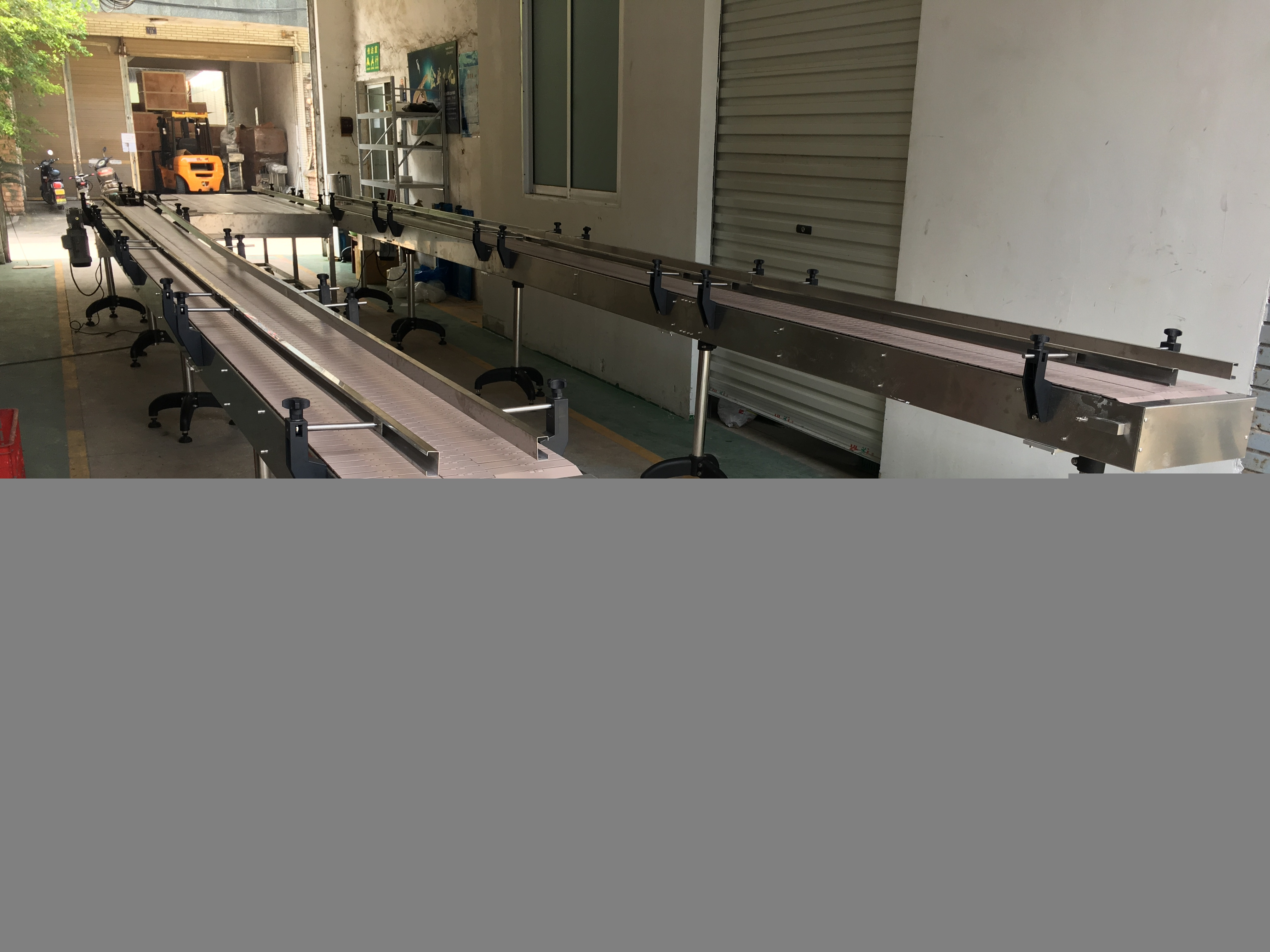 Customized Electric Multi-use Plastic Chain Belt Conveyor Machine for Bottles