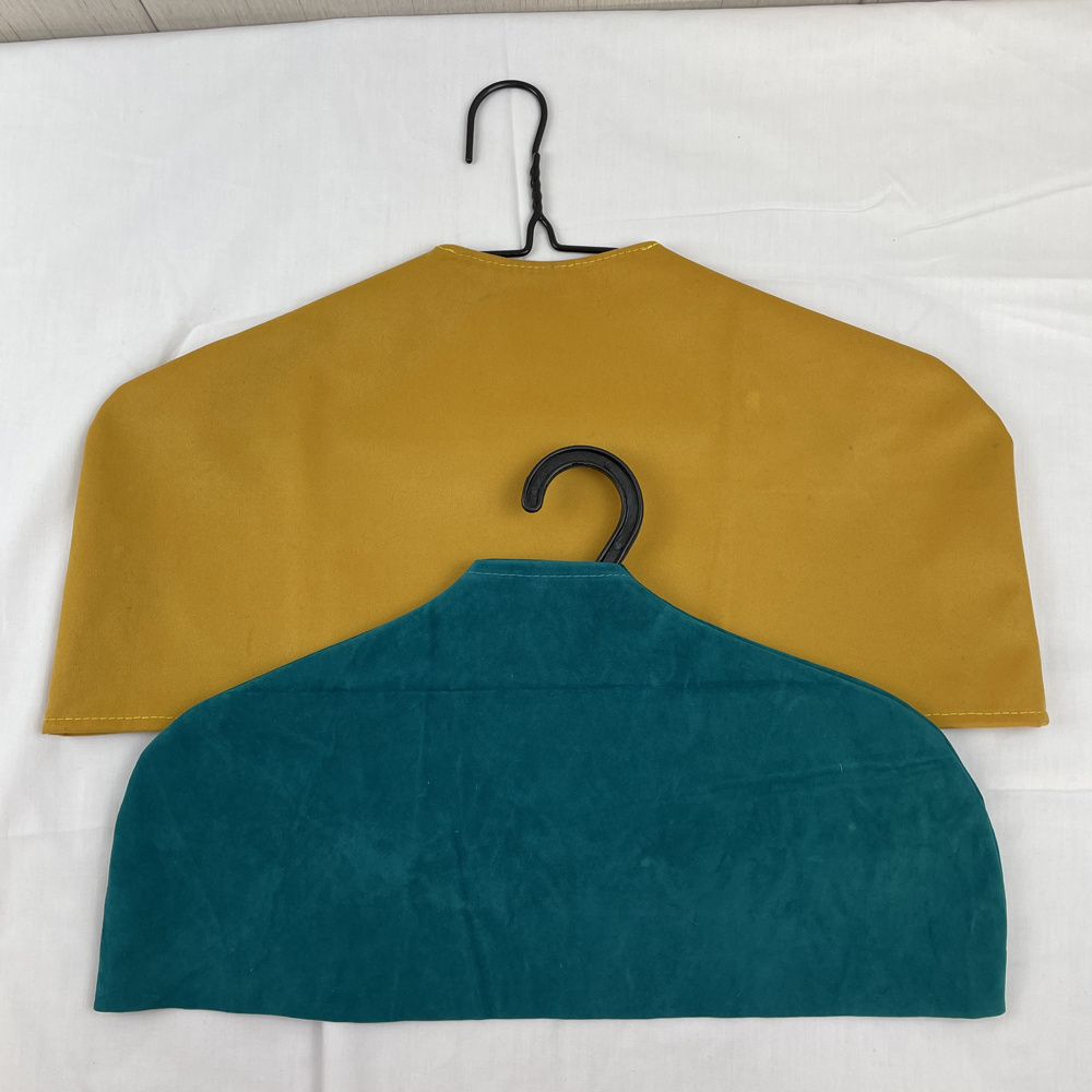 Manufacturer Brand Fashion Flocking Covered Garment Hanger  For Clothing