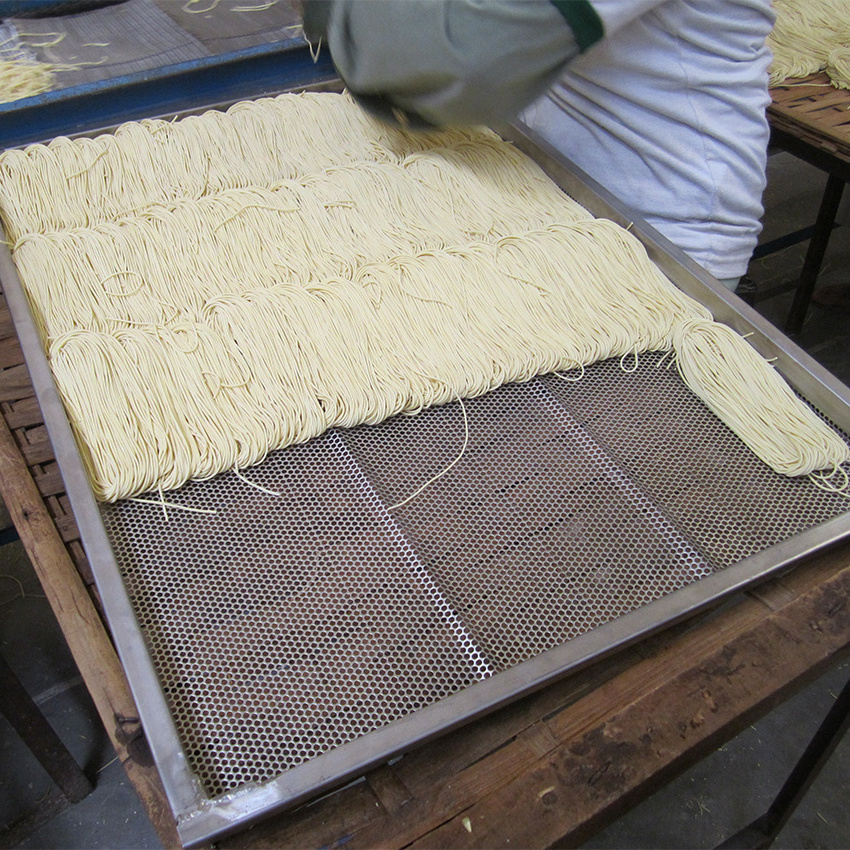 Instant Noodle Production Line / Ramen Making Equipment 30000pcs per 8hrs pasta noodles production line