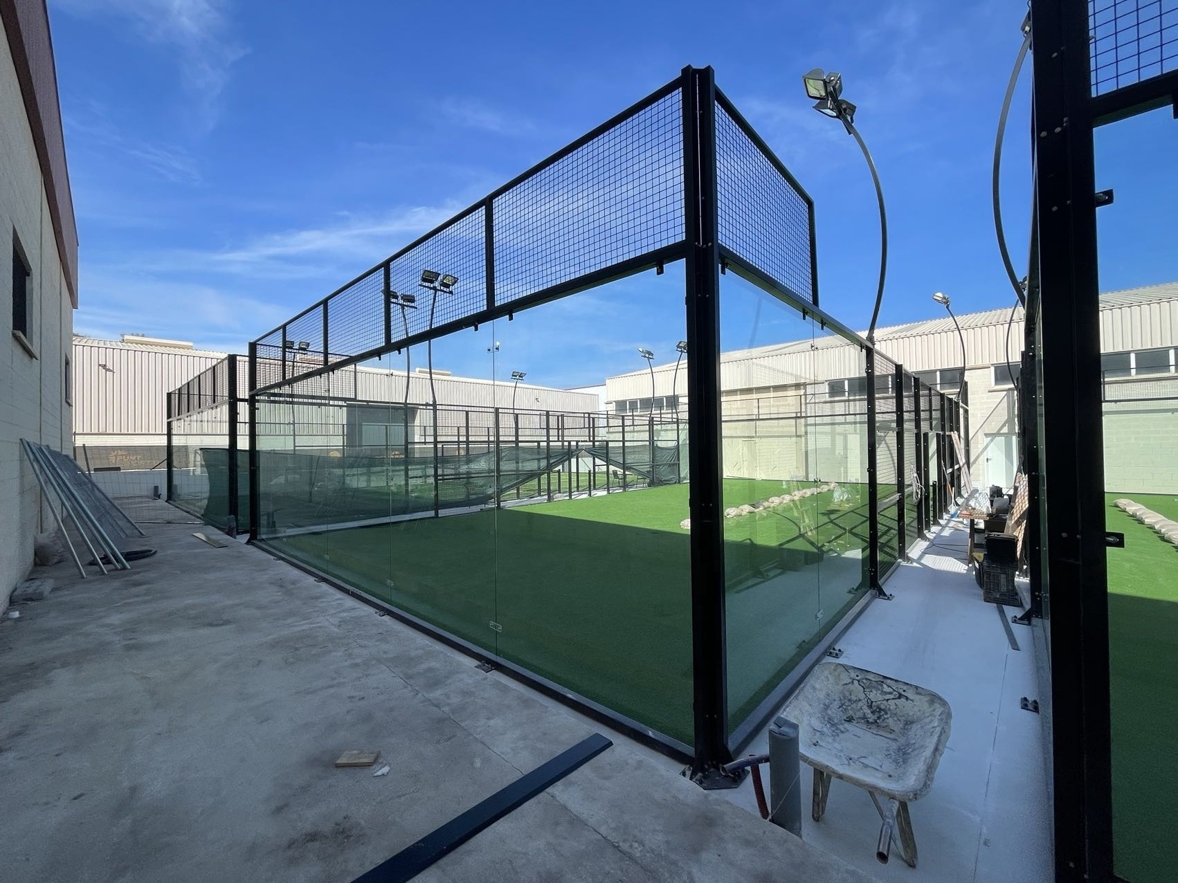 PADEL WORKER New Design Outdoor Professional Portable Super Panoramic Padel Tennis Court for paddle tennis sports