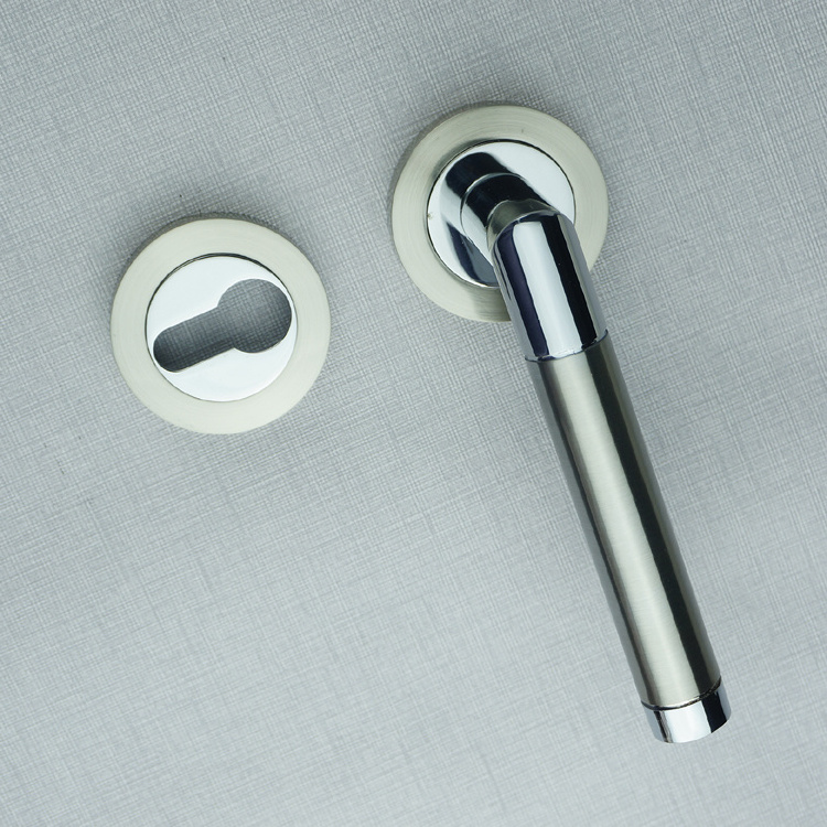 Unique design Zinc alloy chrom satin nickel Distinctive bedroom door handle with cylinder hole