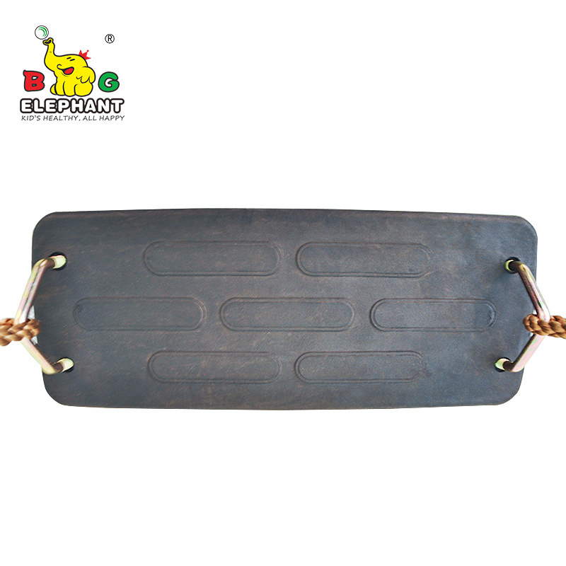 High Quality Outdoor Rubber Swing Seat with Metal Attachment and Rope