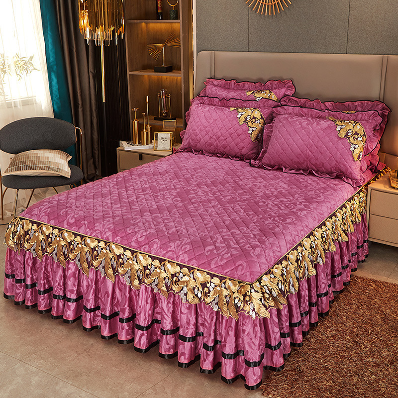 Home Hotel 100 Polyester Embroidery Cooling Bed Skirt Set Queen Bedspread Bed Cover Cotton Bedding Set