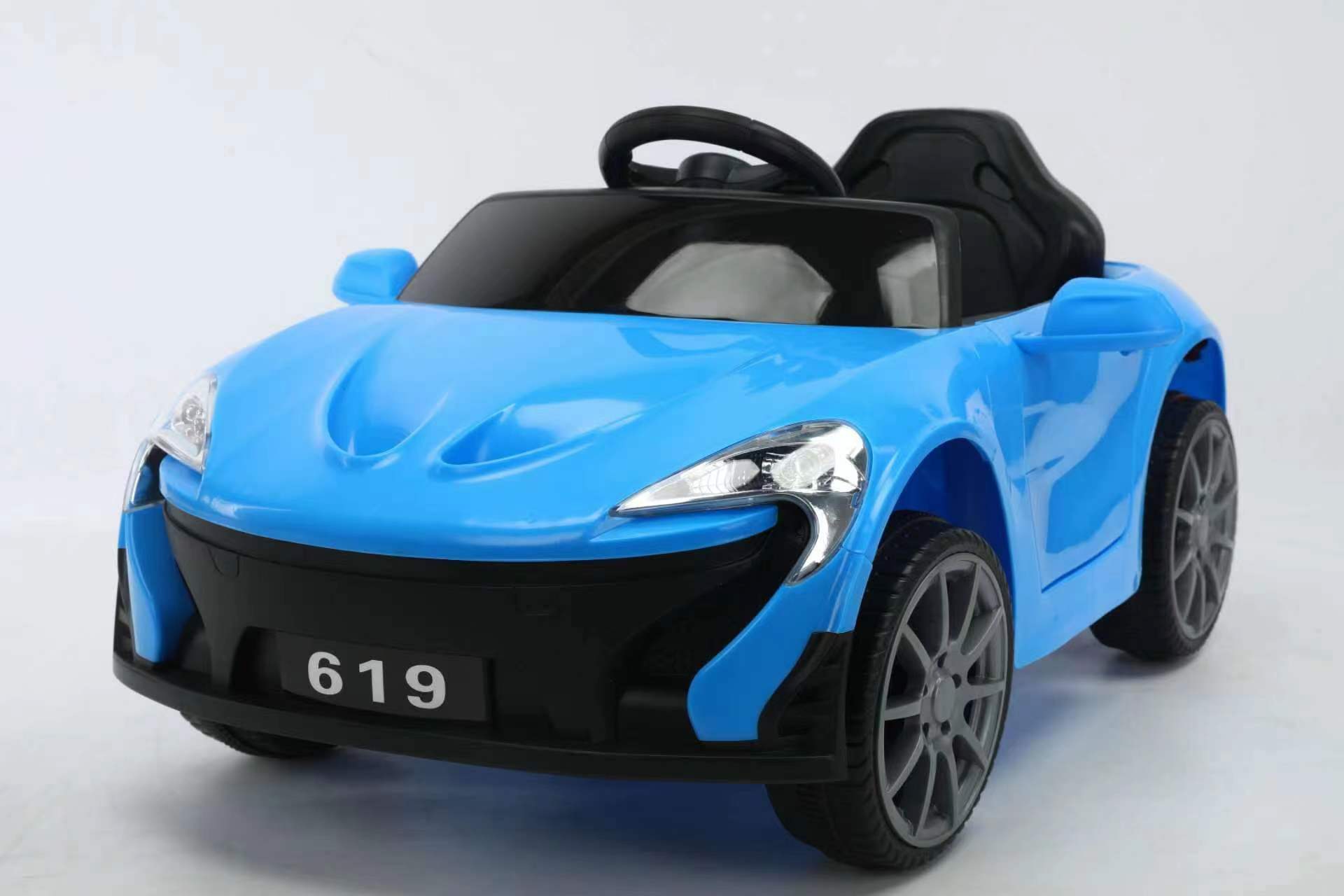 Hot selling children battery operated electric riding toy car with remote control/ride on car toys