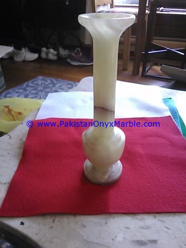 White onyx stone flower vase