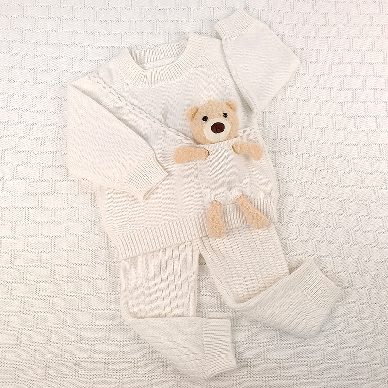 OEM 3 Pieces Boutique Bear High Quality New Born Baby Boy Girl Knitted Pullover Sweaters Clothing Sets Winter