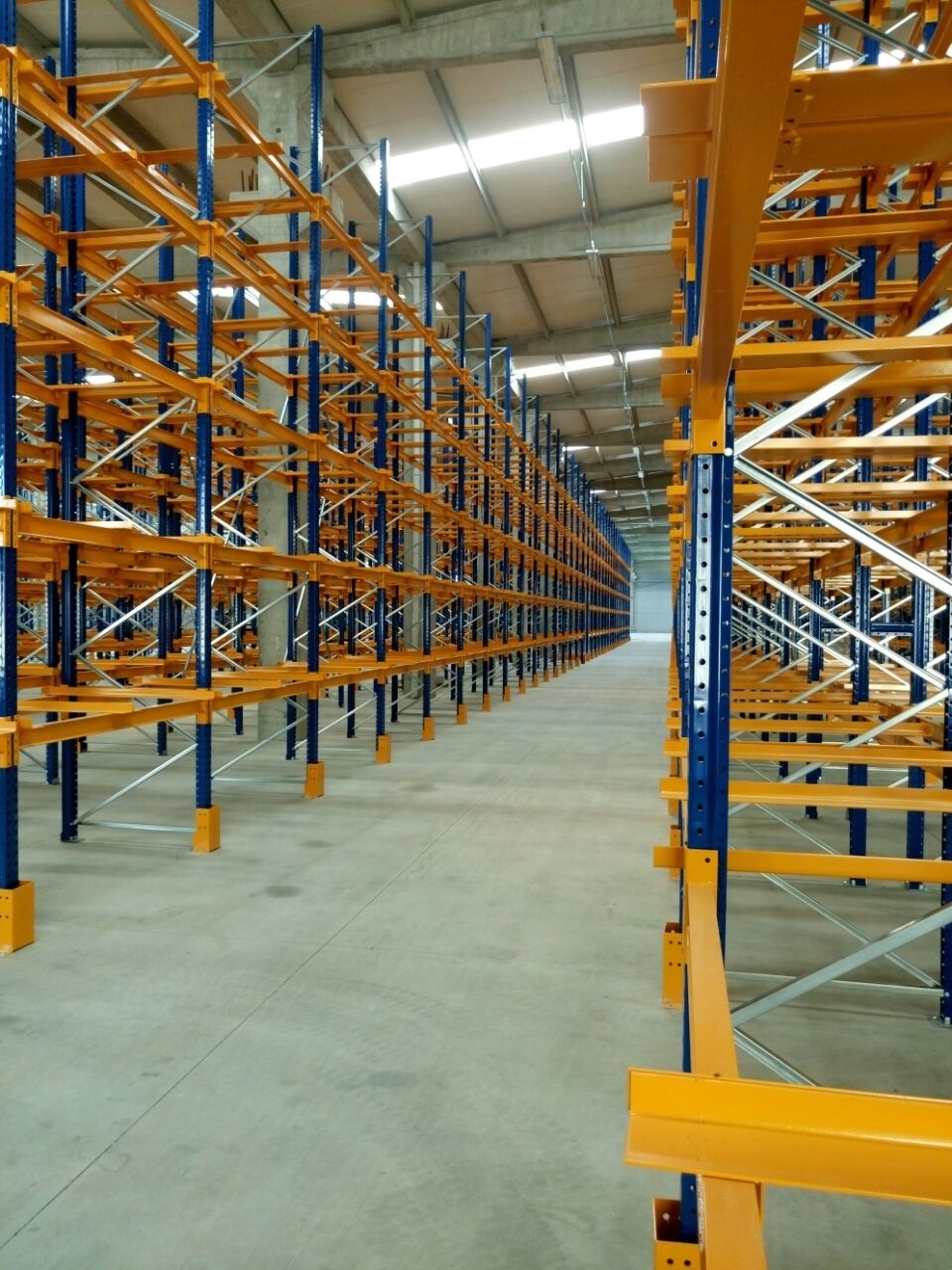 Steel Storage Heavy Duty Steel Pallet Rack System by Manufacturer Storage Racks Warehouse Shelf Stacking Rack Made in Turkey