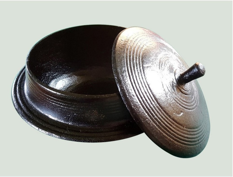 Cast Iron Mini cauldron pot Outdoor BBQ Skillet Griddle Pan Barbecue Nonstick Lid Cauldron pot  Stew pot