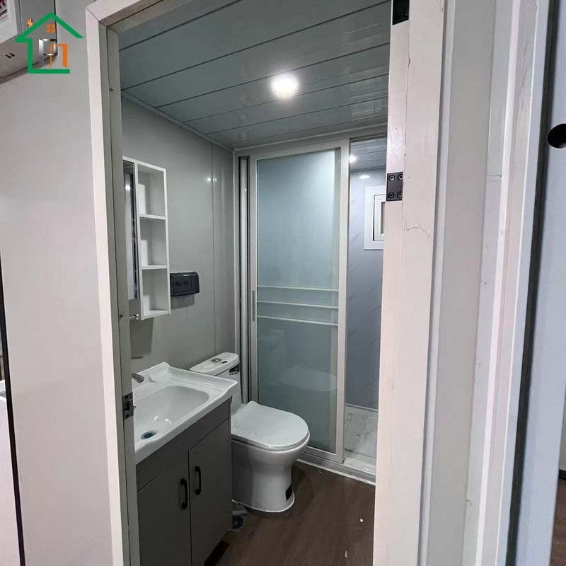 Hot Sale Factory Direct Folding Cheap Relocatable Homes Wholesale Expandable Container House 40ft Luxury