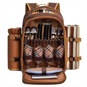 Popular picnic backpack Portable Camping Hiking BBQs 4 Person Picnic Bag Set Picnic Backpack with cutlery