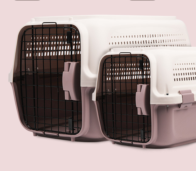 Hot Sale Durable Airline Approved Pet Carry Cage Travel Outdoors Pet Carrier Bag Portable Cat Dog Plastic House Pet Cages