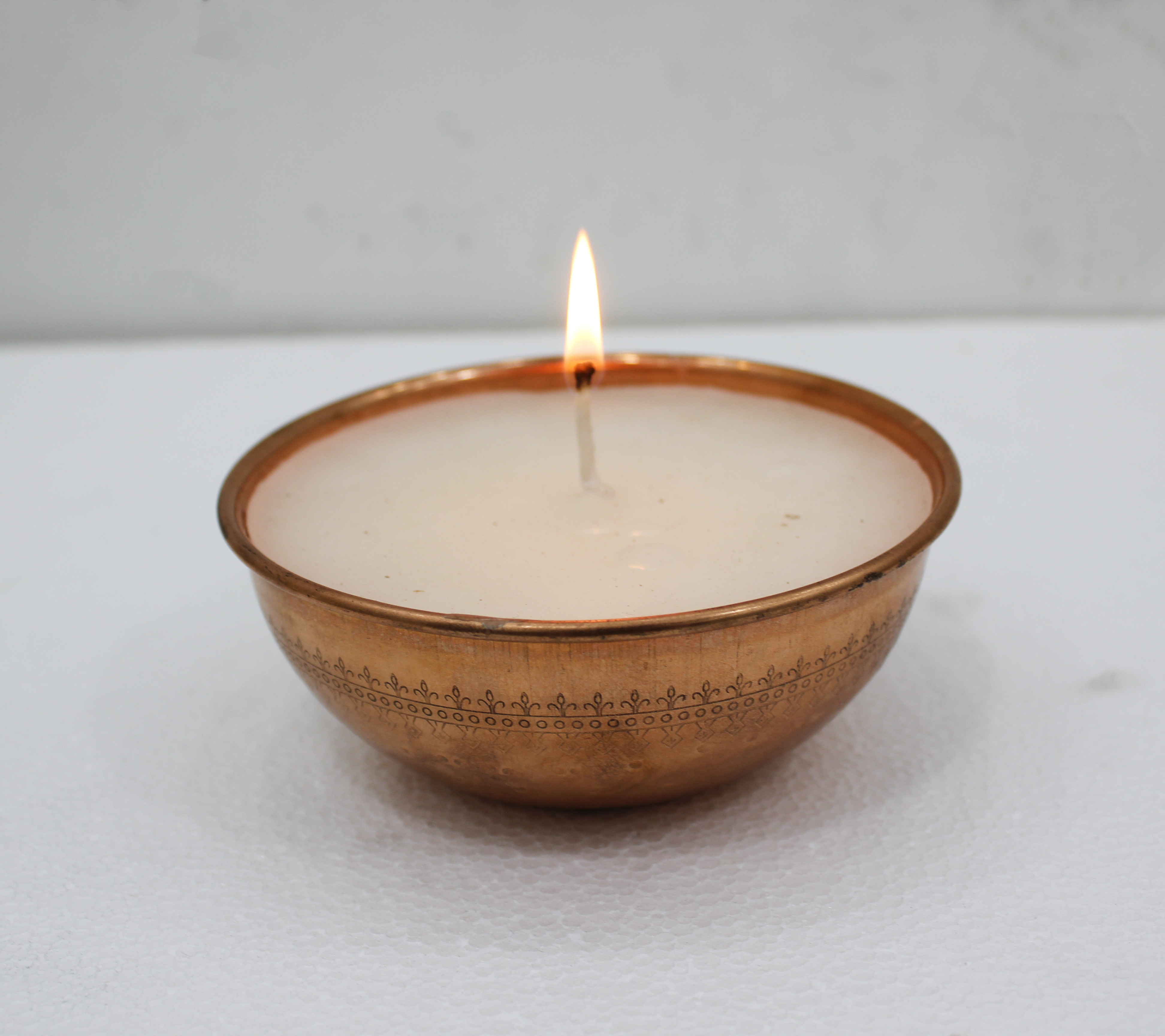 Candle Jar Iron Plain Candle Votive With Wax lid Brass Wax pot Votive Reed vessels Luxurious Iron box Aluminum copper