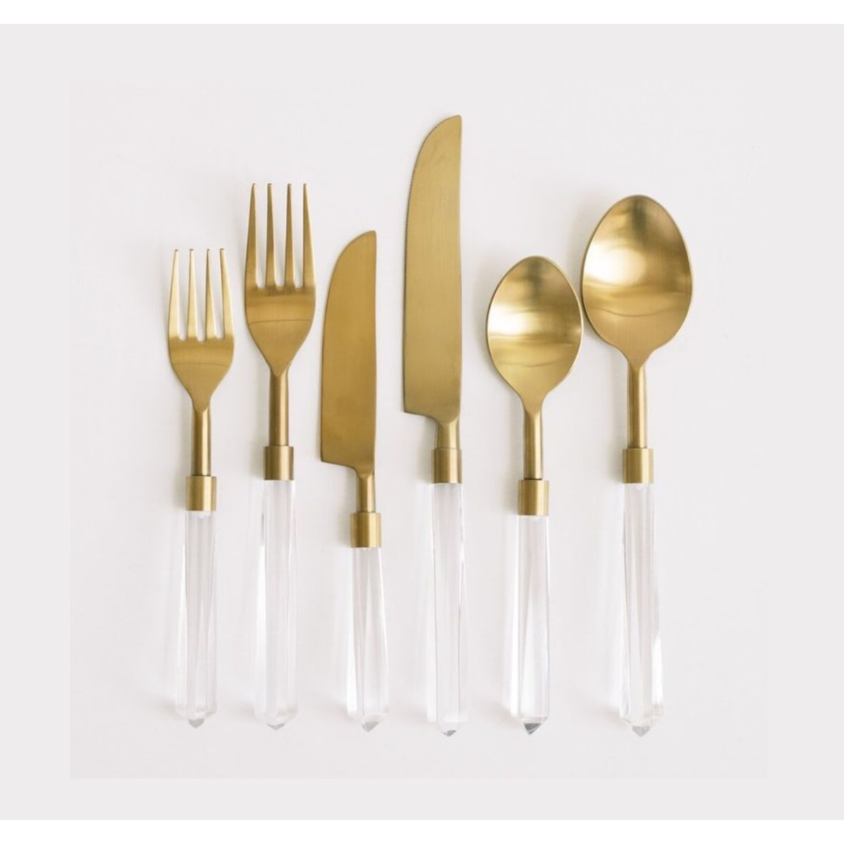 Deluxe Quality Metal Cutlery Set Gold Plated Table Top Food Spoon Fork Knife Flatware Set With Acrylic Handles For Sale